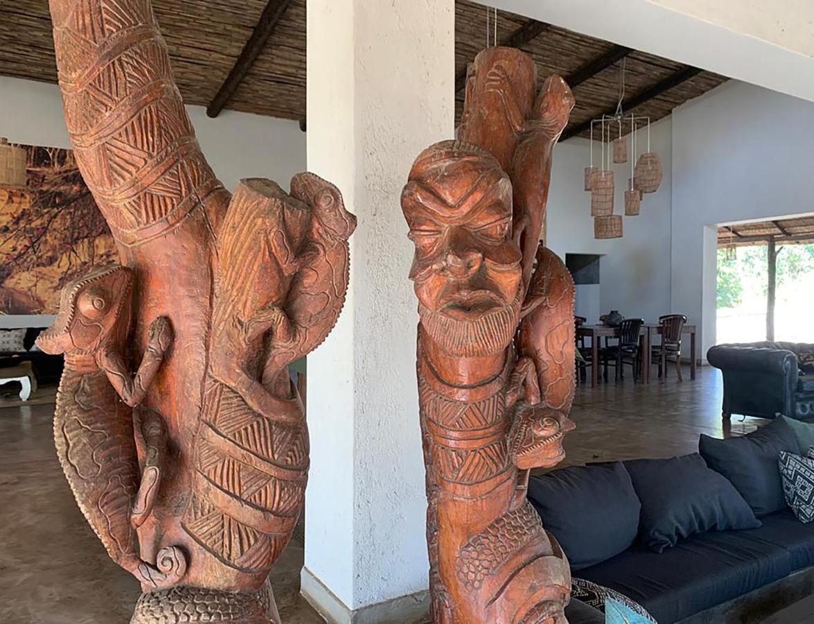Msandile River Lodge Kakumbi Bagian luar foto