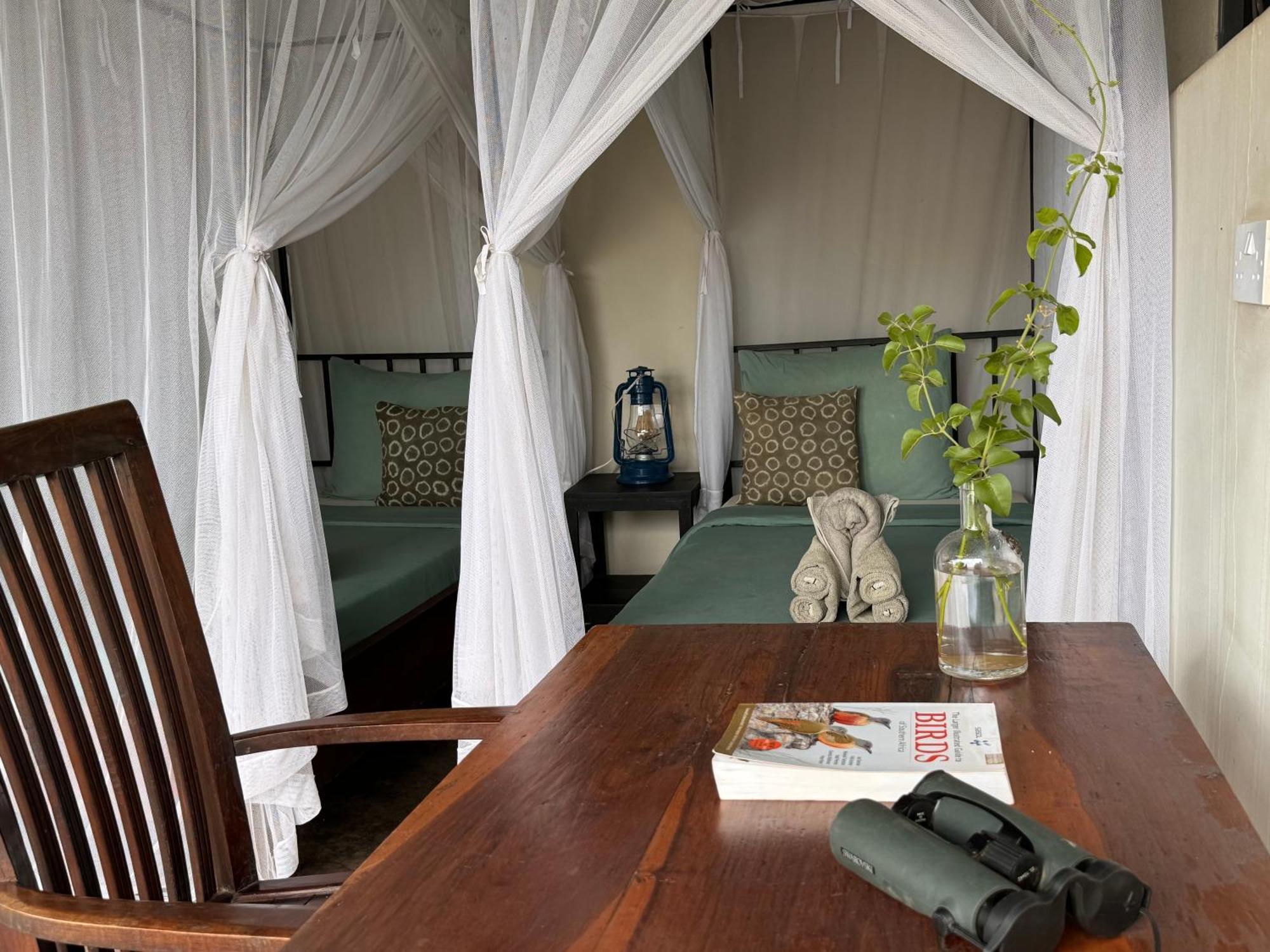 Msandile River Lodge Kakumbi Bagian luar foto