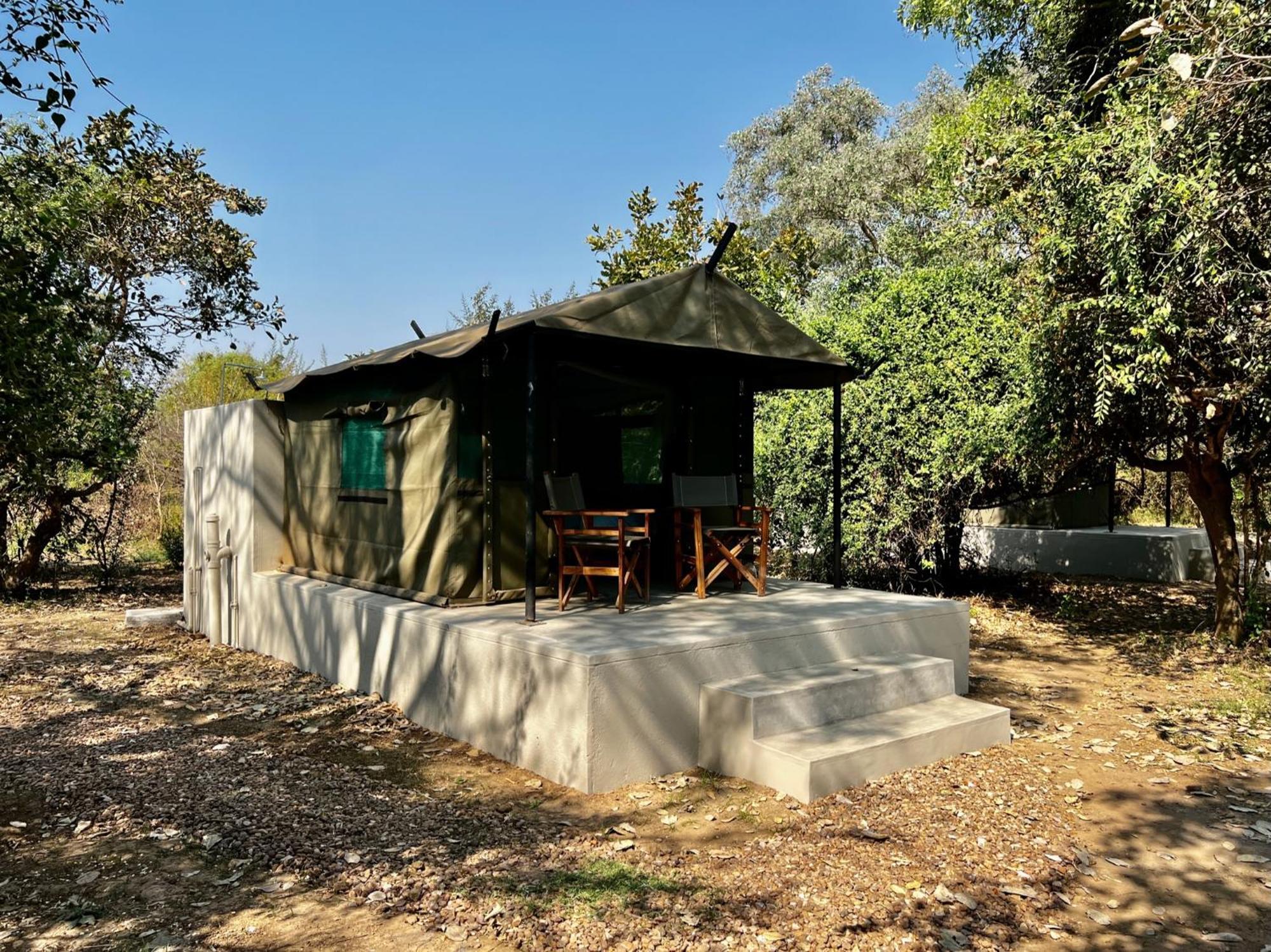 Msandile River Lodge Kakumbi Bagian luar foto